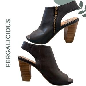 🛍️3/$40 Fergalicious by Fergie Black Camille Block Heeled Sandals Open Toe – 8M